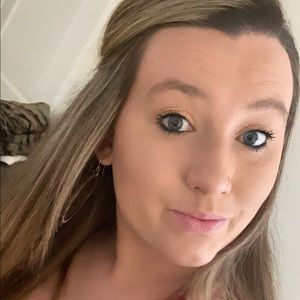 Meet your Posher, Kaitlyn